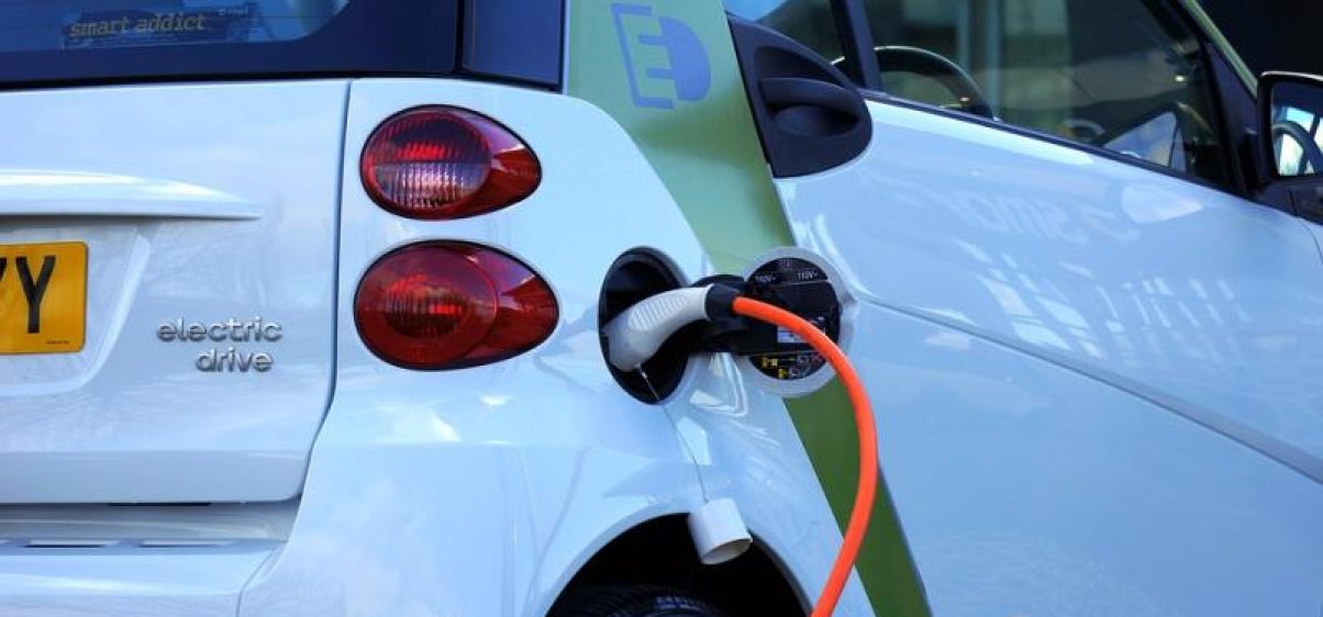 electric-car-1458836_960_720
